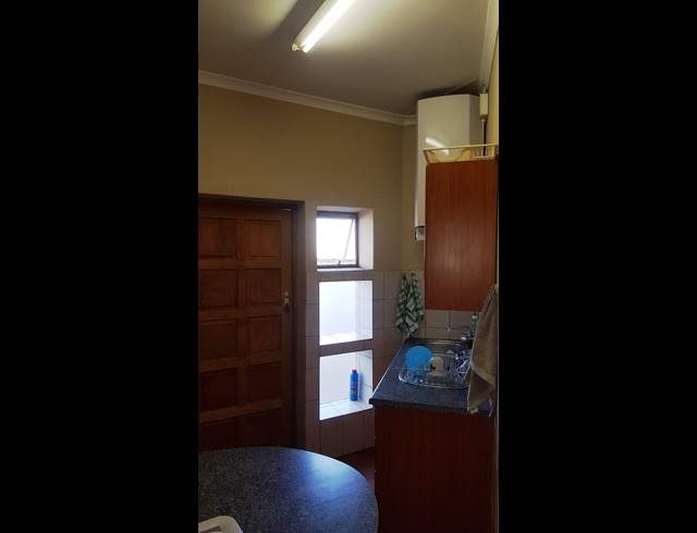 M² BUILDING FOR SALE IN VANDERBIJLPARK SE 3